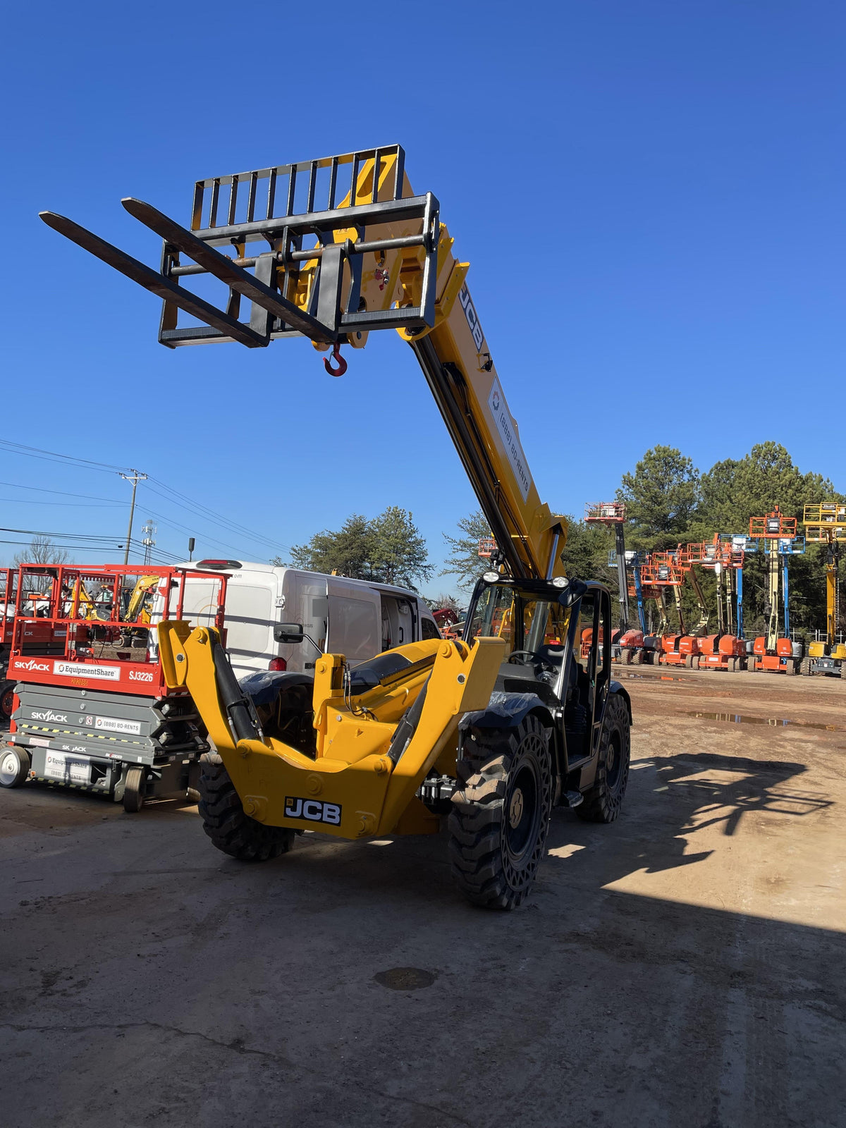 2023 JCB 510-56