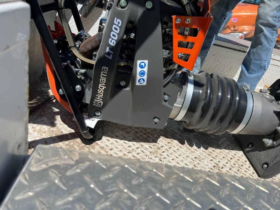 2024 HUSQVARNA LT6005