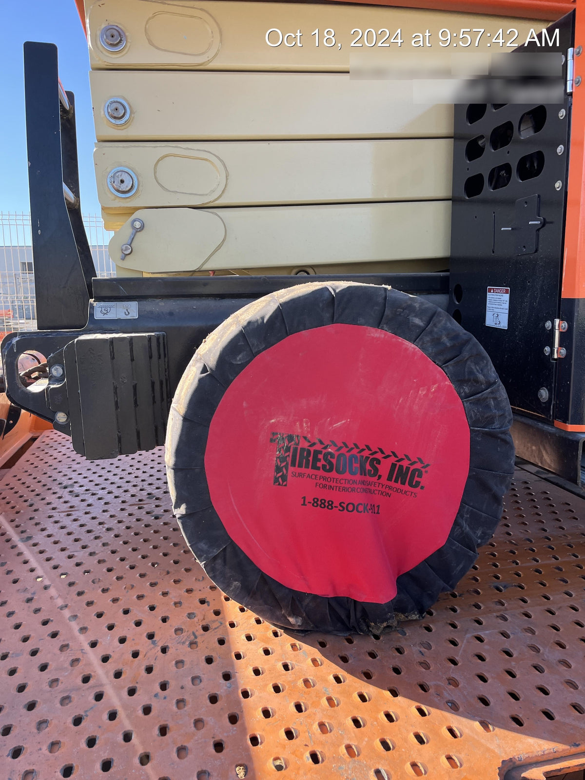 2021 JLG ERT4069