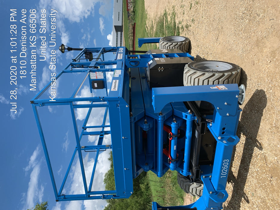 2020 GENIE GS-4390 RT