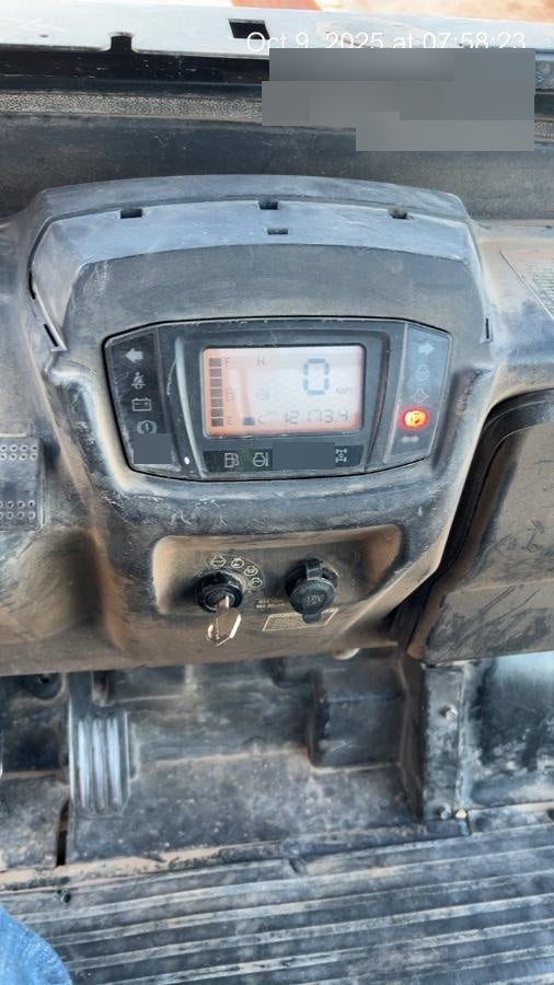 2019 Kubota RTV-X1140 4wd Utility Cart, LED Strobe, Windshield Tempered Glass, Pastic Canopy, Wire Harness Kit, Backup Alarm