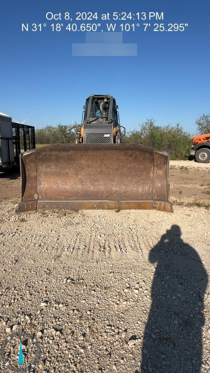 2015 CASE 2050M