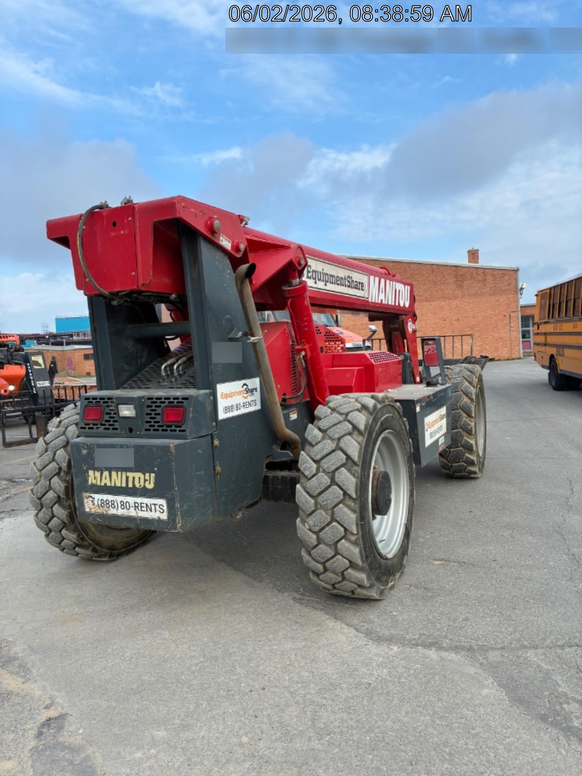 2018 Manitou MTA10055 MTA10055 - 74 HP T4, Canopy, Worklights/Strobe, Beacon, 66" Carriage, 60" Forks, Solid Tires, Lift Hook, Aux Hydraulics