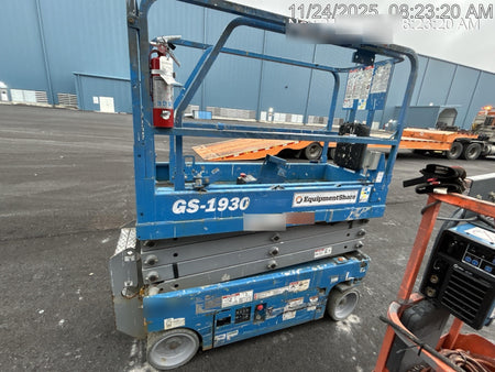 2019 Genie GS-1930 Fixed rails with chain Entry