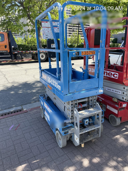 2021 GENIE GS-1330m