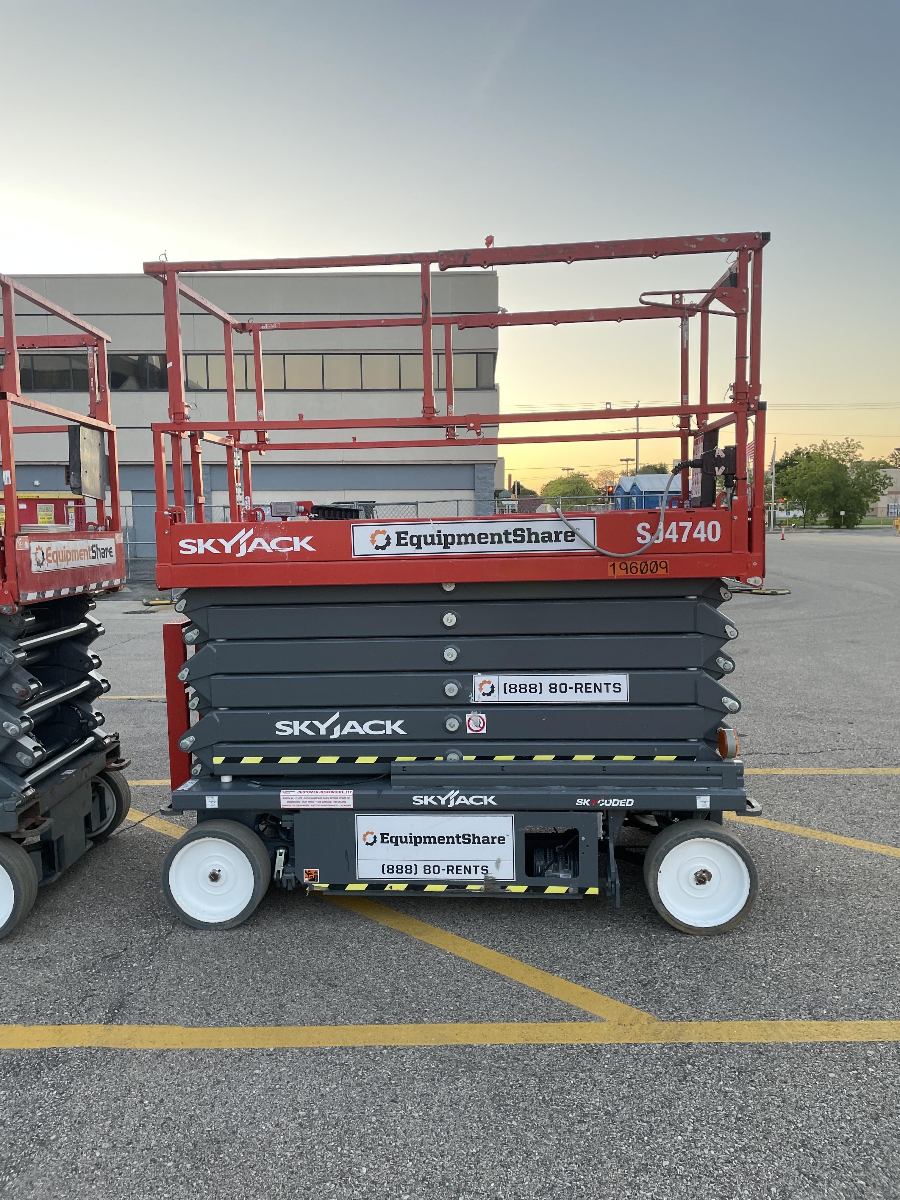 2021 SKYJACK SJ4740