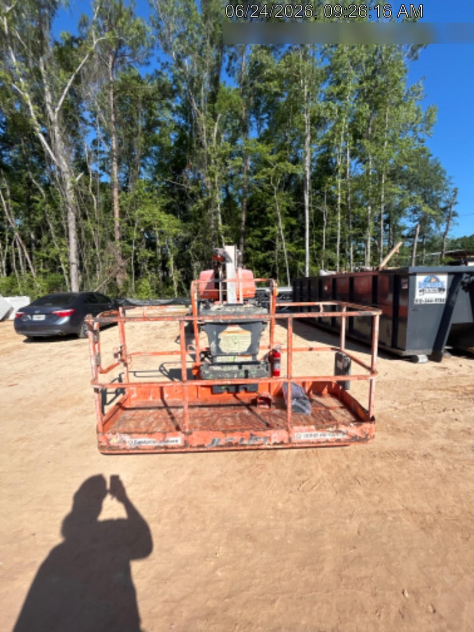 2021 JLG 660SJ