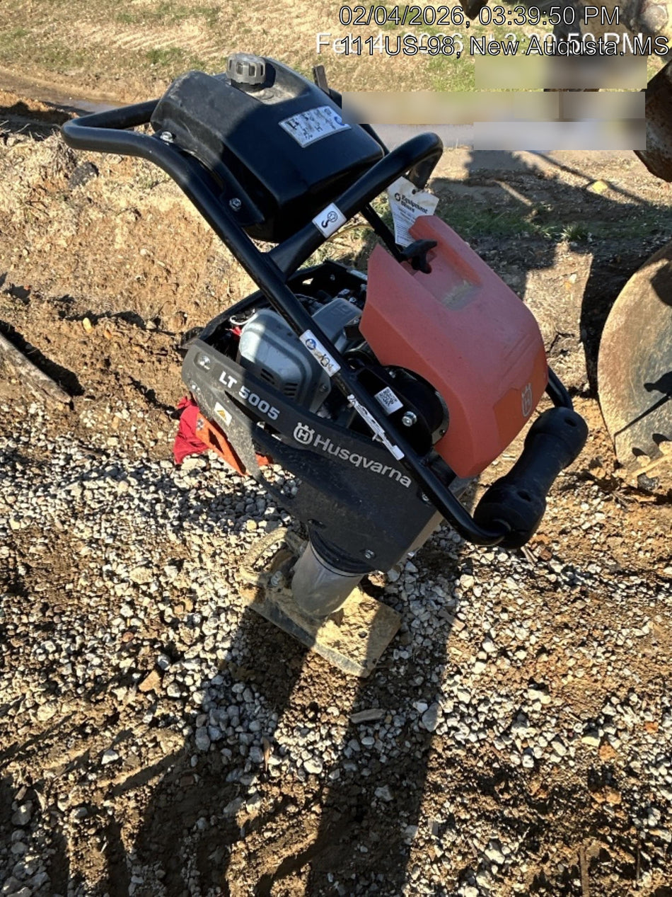 2025 HUSQVARNA LT5005