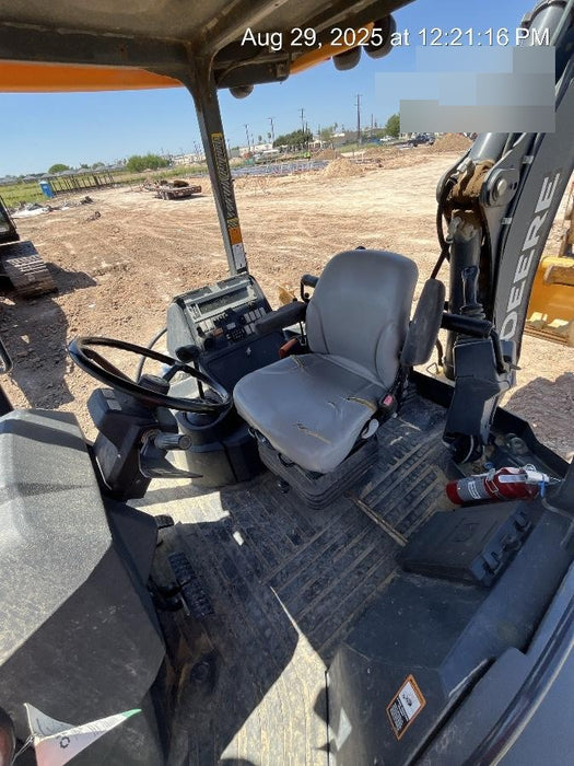 2019 John Deere 310LEP John Deere 310LEP, 4wd, Canopy, Standard dipper, ISO, Rear Auxiliary Hydraulics, Manual QC, Powertrain & Hydraulics, 60 Mo / 5,000hr Powertrain & Hydraulics Extended warranty, 12”, 18”, and 24” buckets