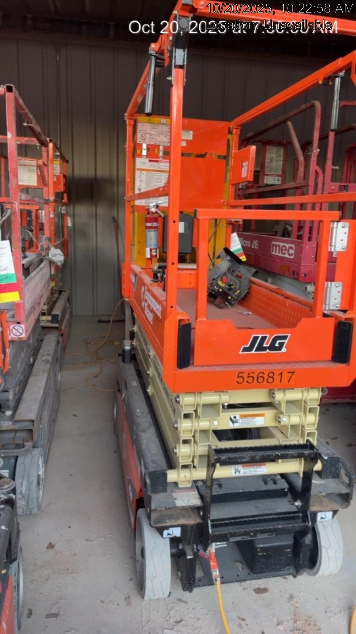 2025 JLG ES1932