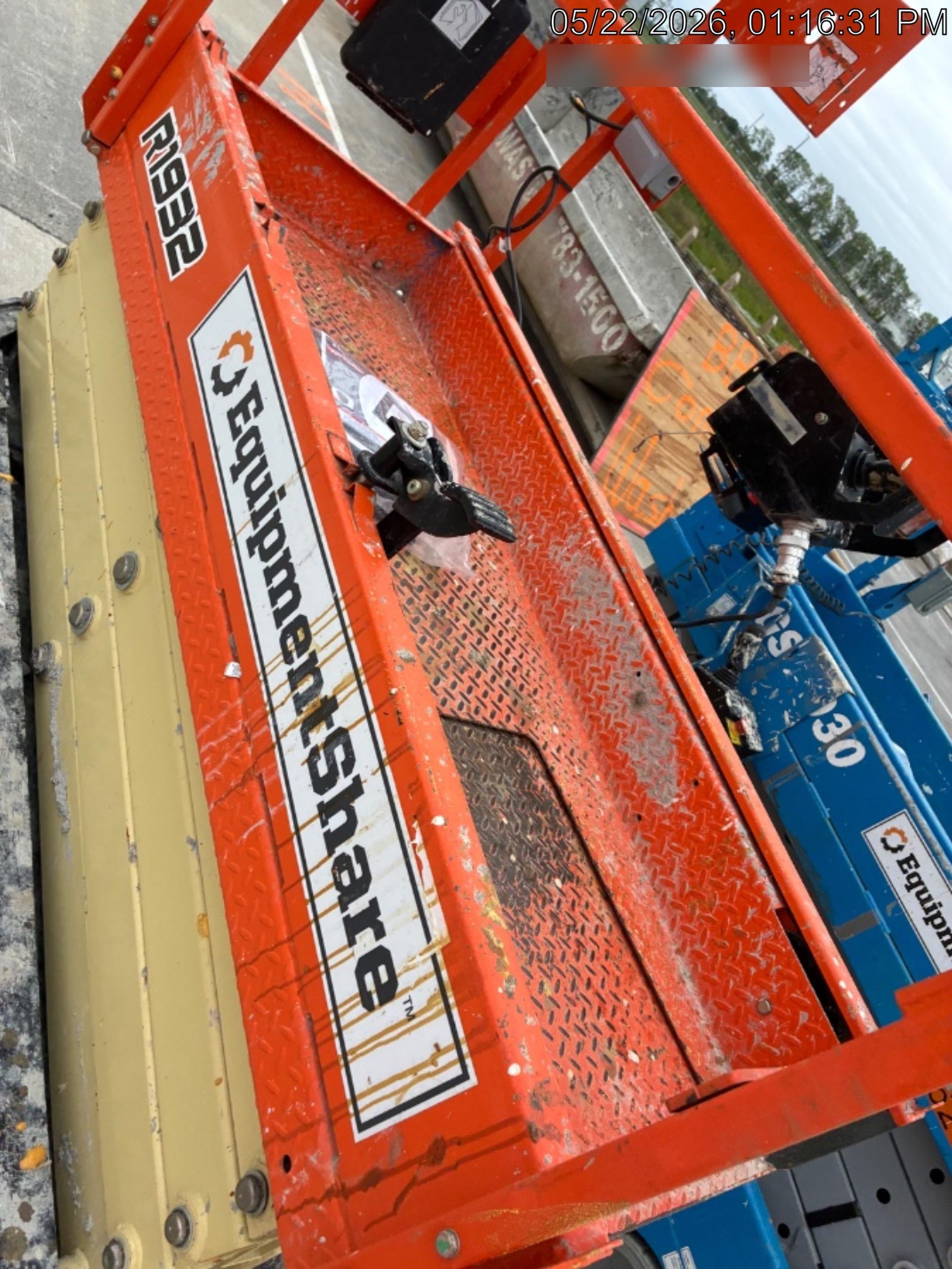 2022 JLG R1932