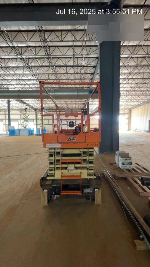 2022 JLG R3246