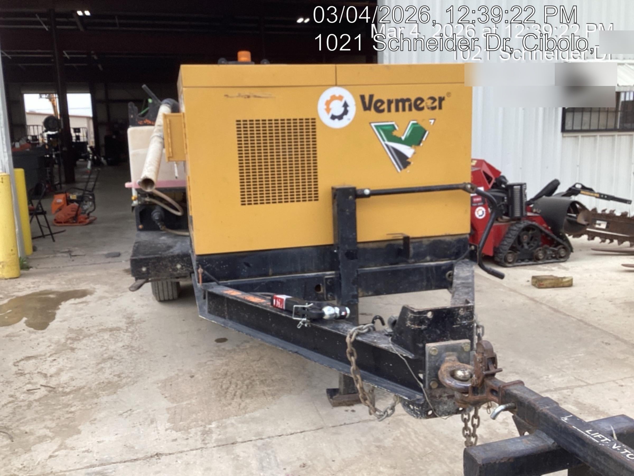2023 Vac-Tron LP573XDT T4 Koehler Diesel Engine, 500 Gallon Debris Tank, x2 100 Gallon Water Tanks
