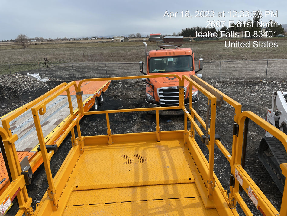 2023 JLG ES2632