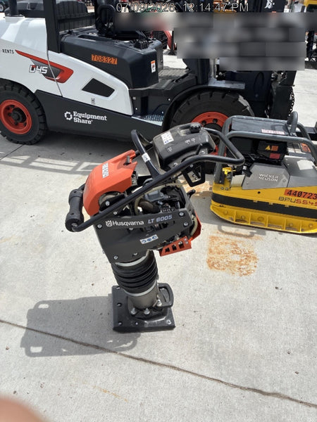 2025 HUSQVARNA LT6005