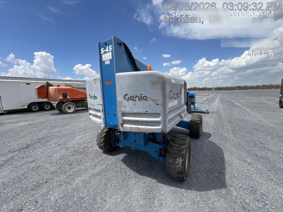 2016 GENIE S-45