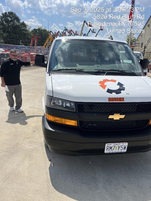 2025 CHEVROLET Express Van - Rental