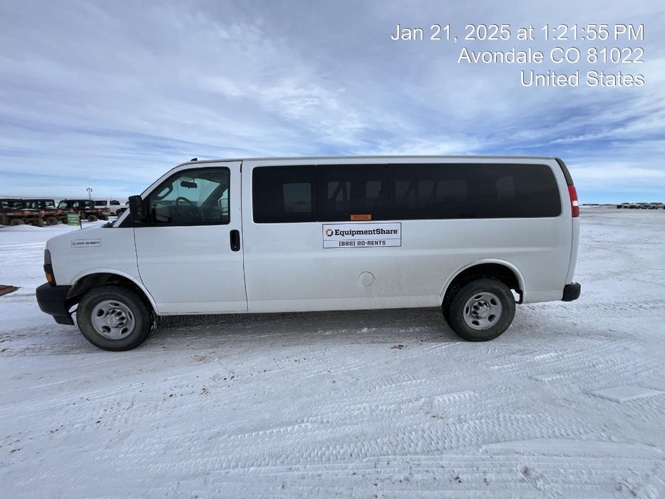 2023 CHEVROLET Express Van - Rental