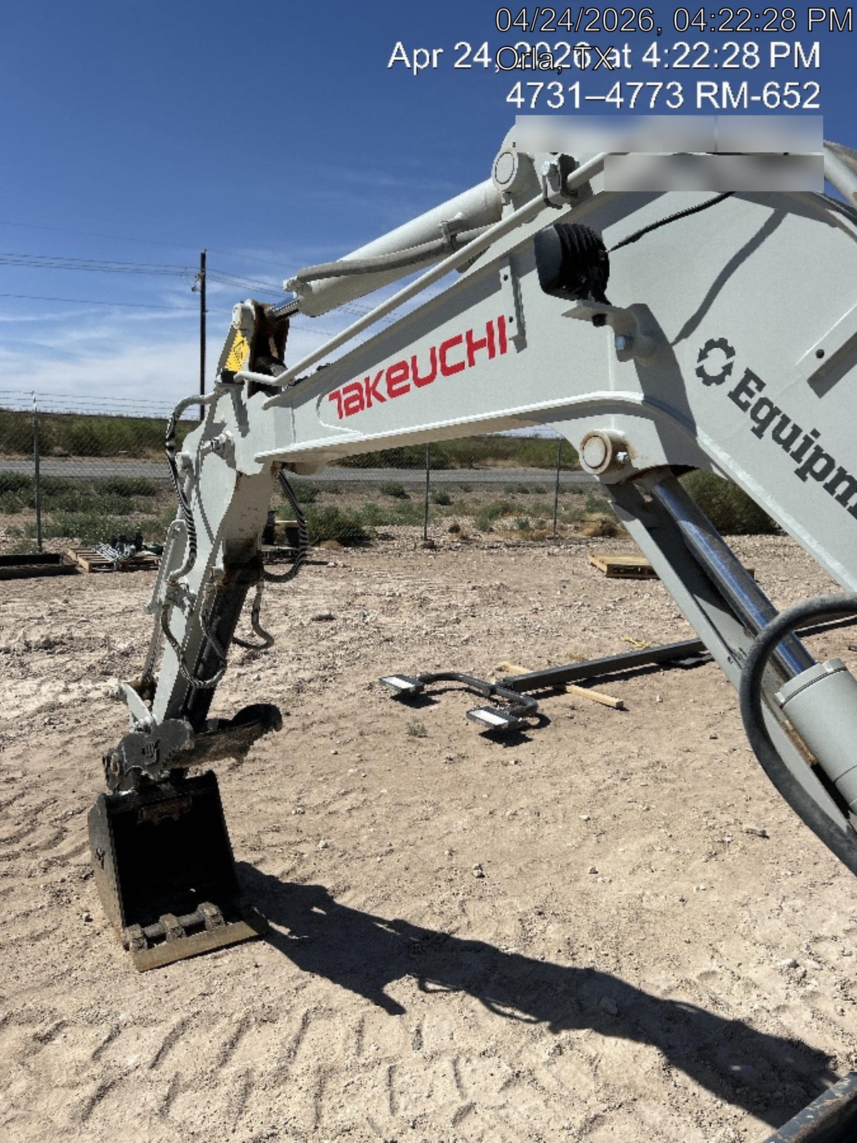 2025 TAKEUCHI TB235-2CR