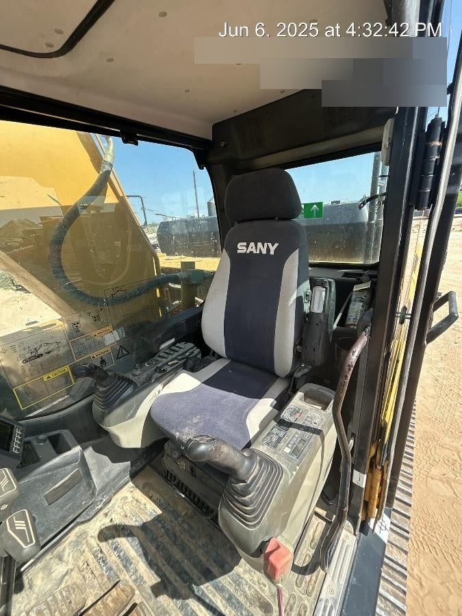 2020 SANY SY265LR