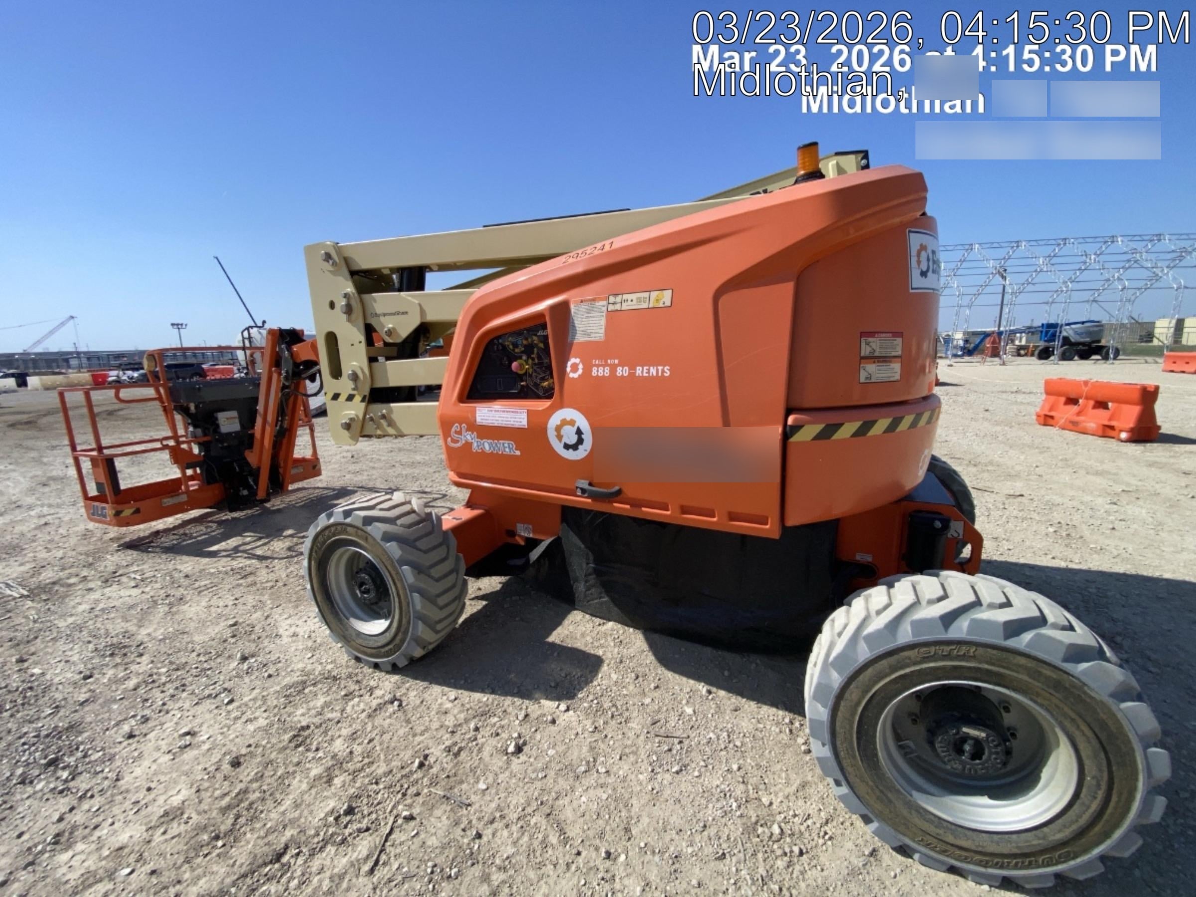2023 JLG 450AJ