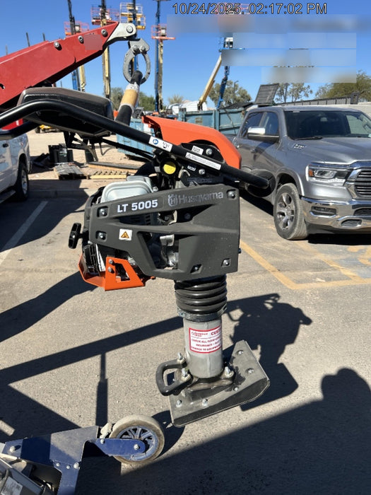 2025 HUSQVARNA LT5005