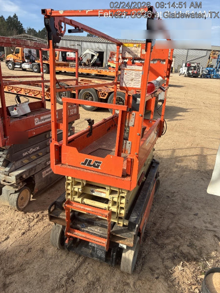 2021 JLG ES1932