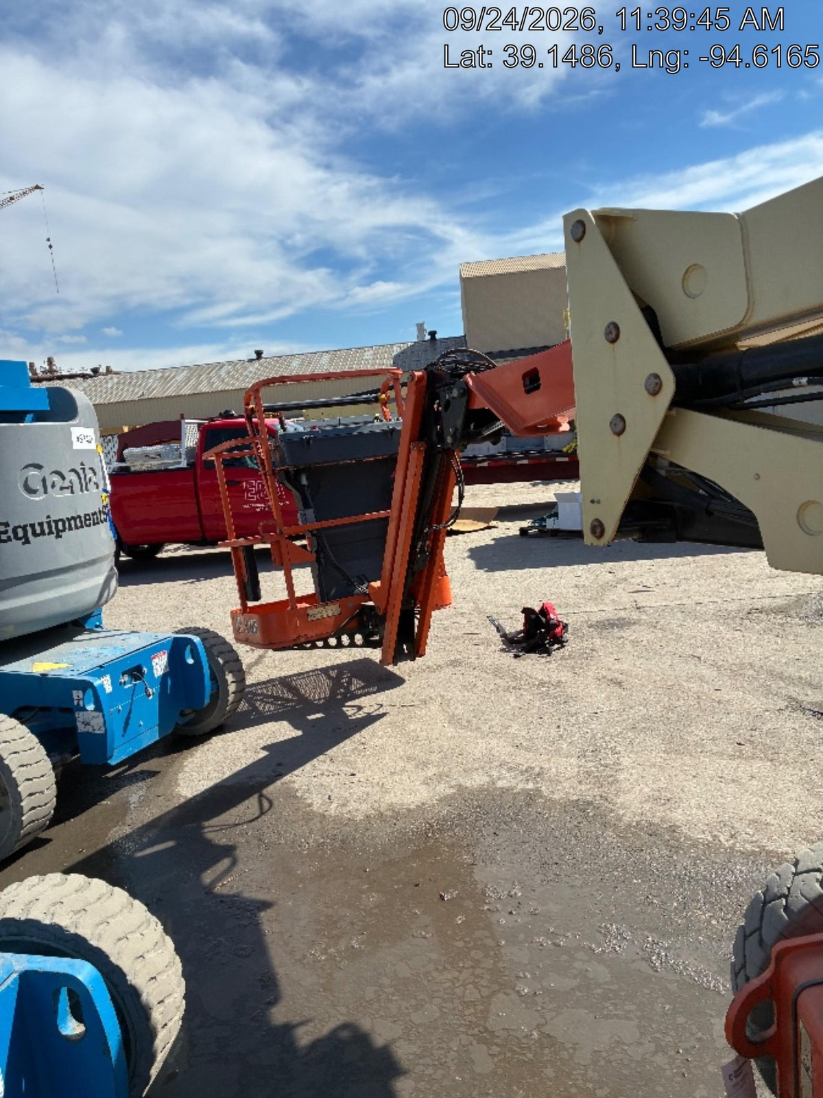 2019 JLG E400AJPN