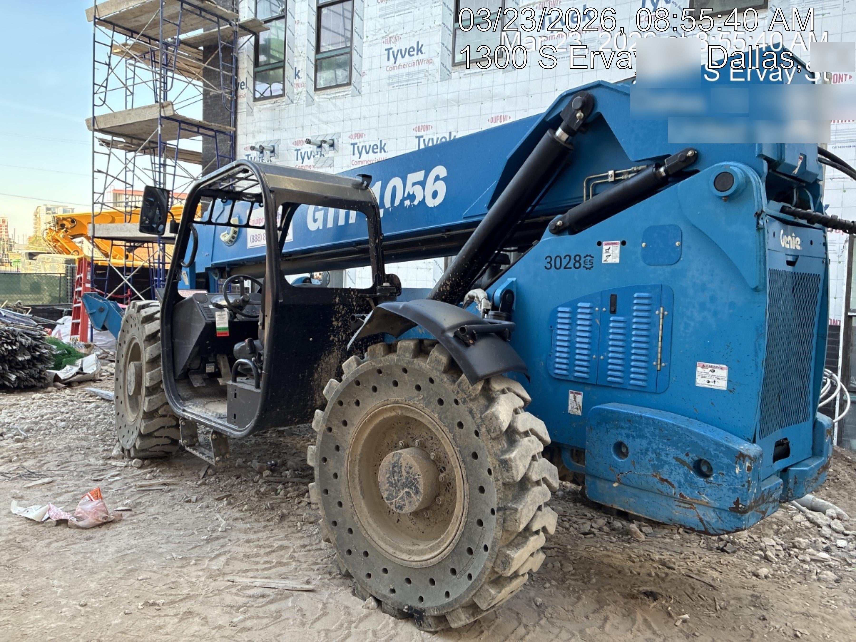 2017 GENIE GTH-1056