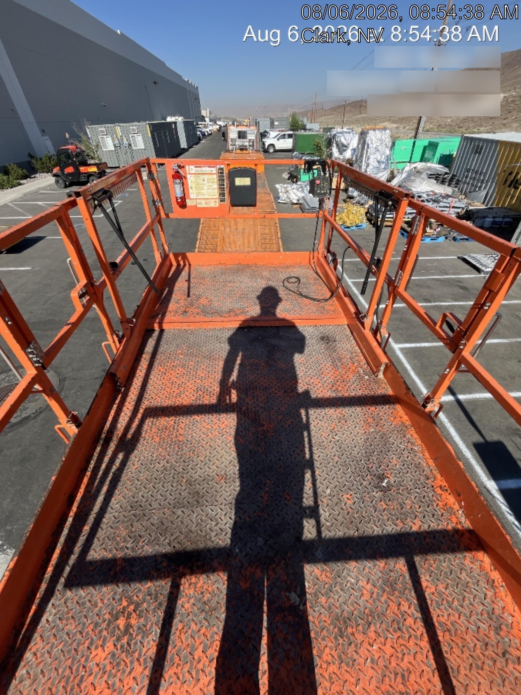 2020 JLG 530LRT