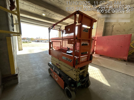 2022 JLG ES1932