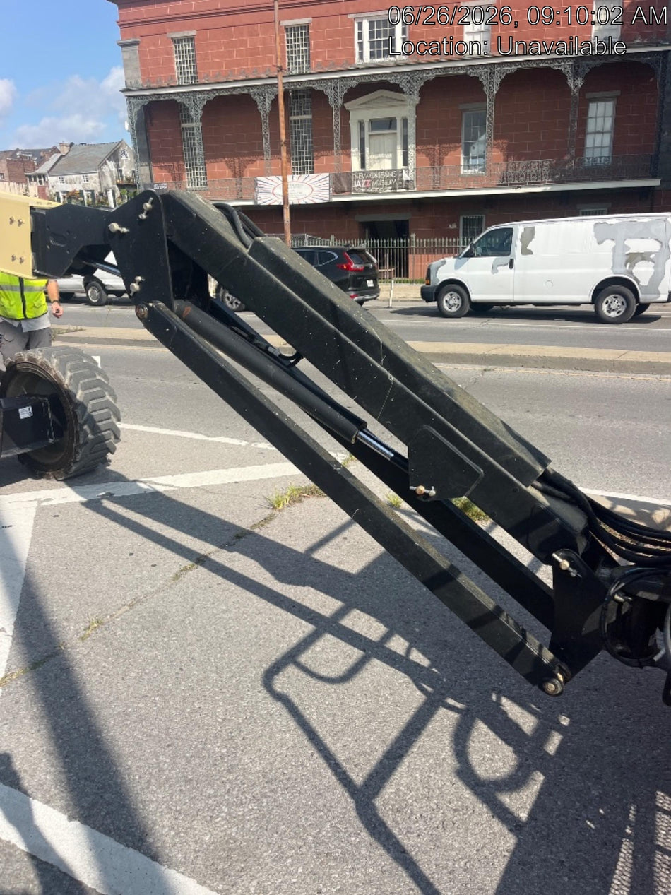 2025 JLG 600AJ