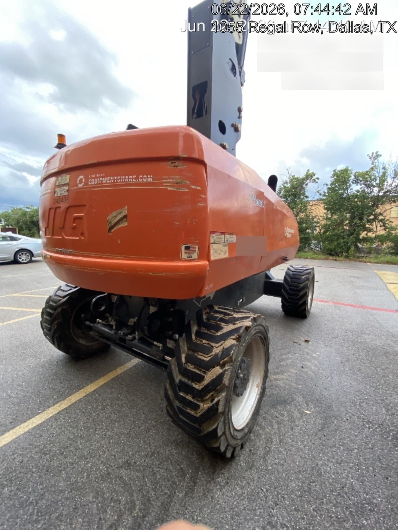 2023 JLG 860SJ