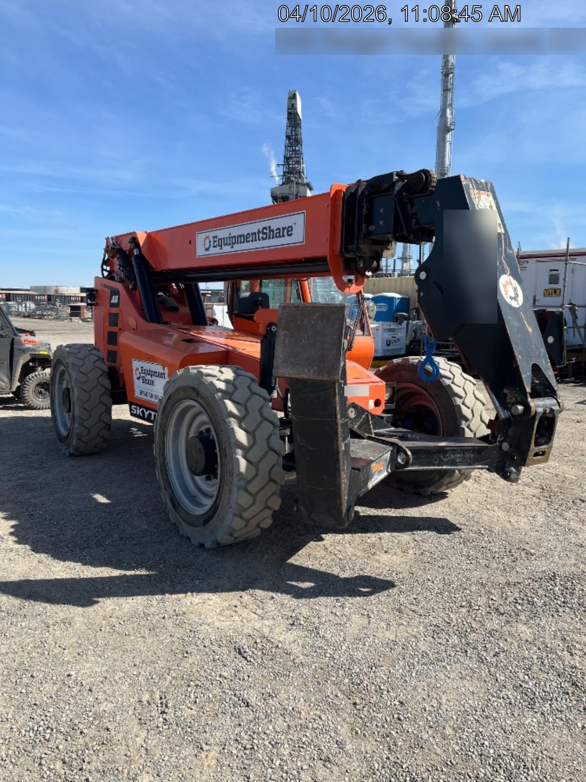 2021 SKYTRAK 10054