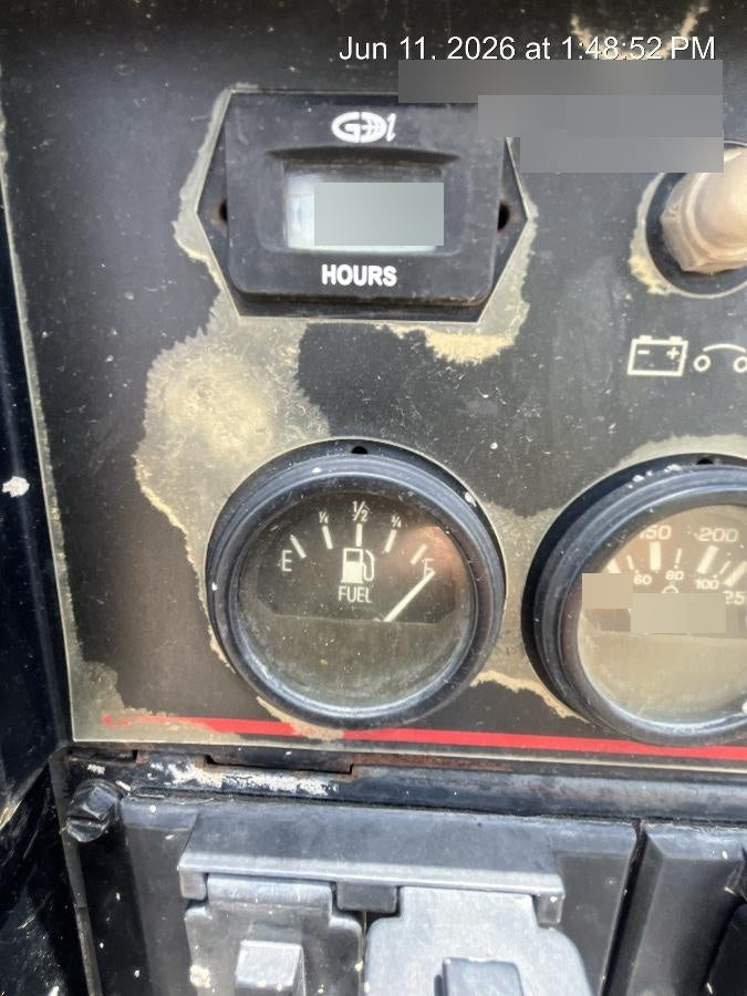 Lincoln Electric Vantage 322 Lincoln Vantage 322 Welder w/Trailer