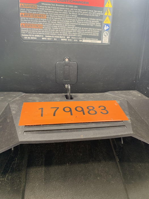 2021 MILWAUKEE MXF041-1XC