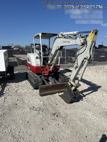 2022 TAKEUCHI TB235-2R