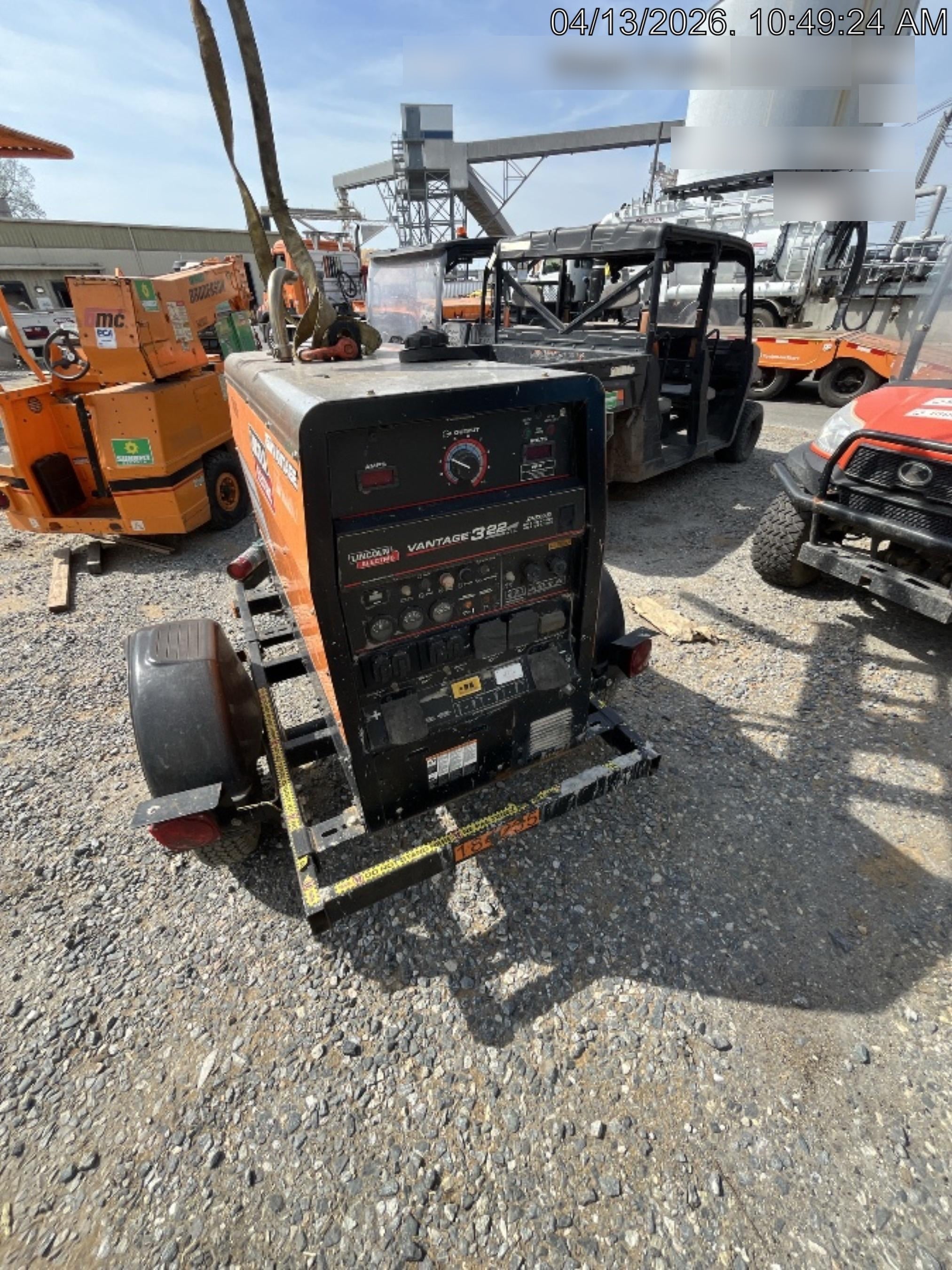 2021 Lincoln Electric Vantage 322 Vantage 322 Ready Pak 3 w/ Decals, ORANGE (includes trailer, cable rack, fender light kit) NO Telematics
