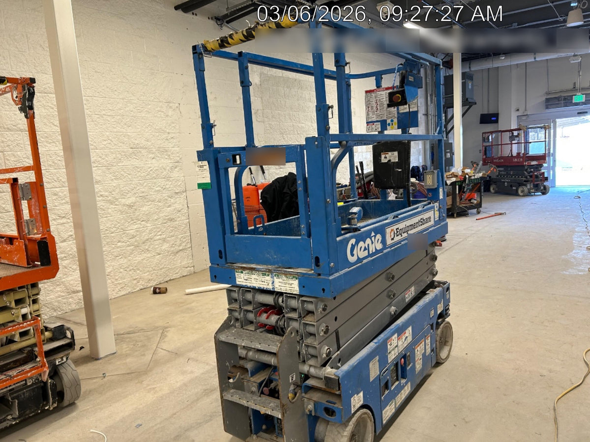 2020 Genie GS-1930 Solid Non Marking Tires, Beacon, Folding rails with half height swing gate, 800W Inverter