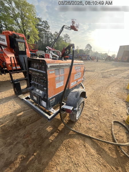 2021 Lincoln Electric Vantage 322 Vantage 322 Ready Pak 3 w/ Decals, ORANGE (includes trailer, cable rack, fender light kit) NO Telematics
