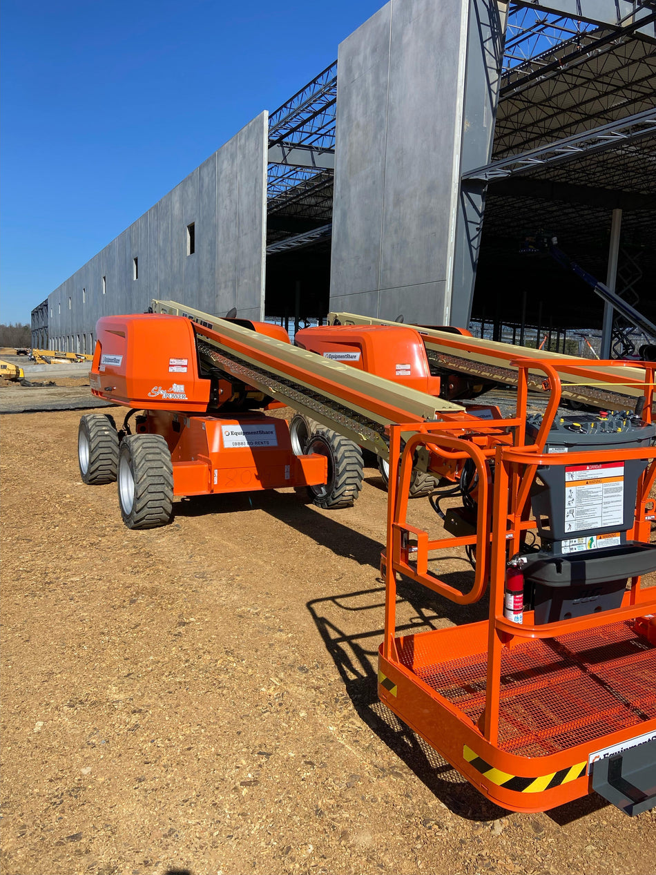 2021 JLG 600S