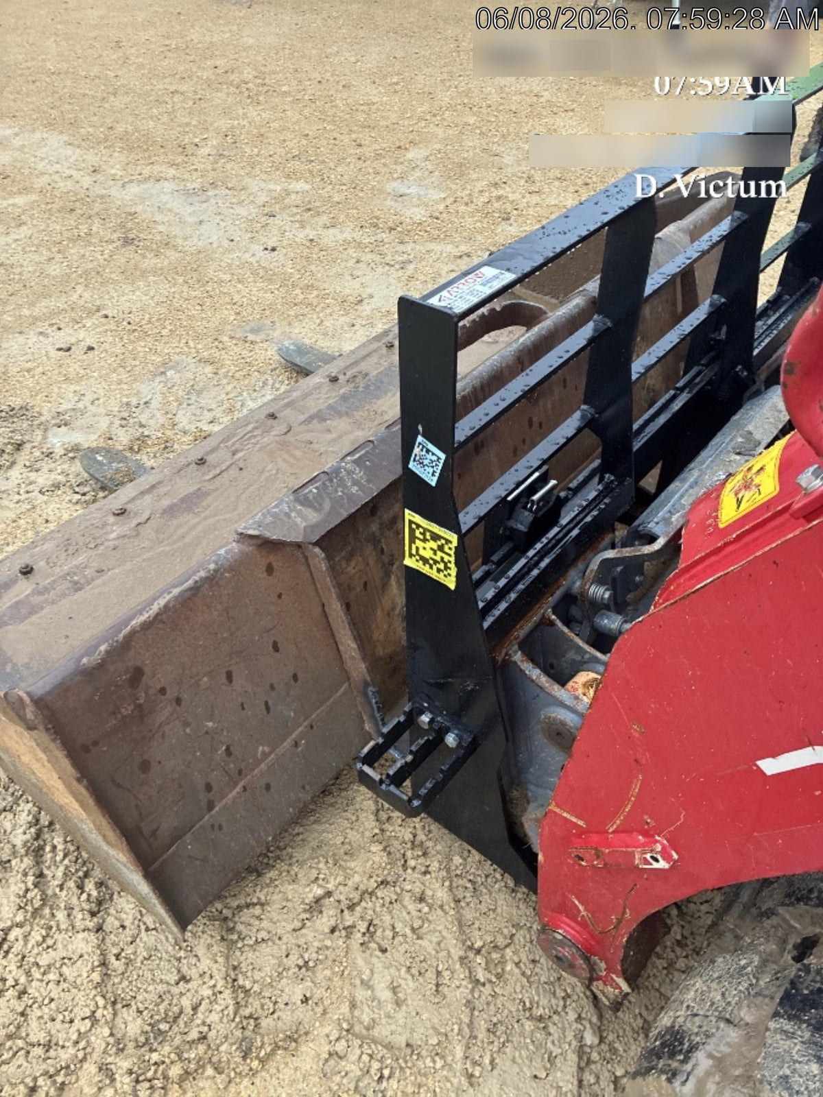 2022 TAKEUCHI TL8R2-R