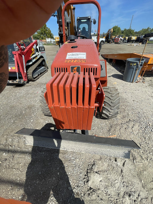 2022 DITCH WITCH RT45A