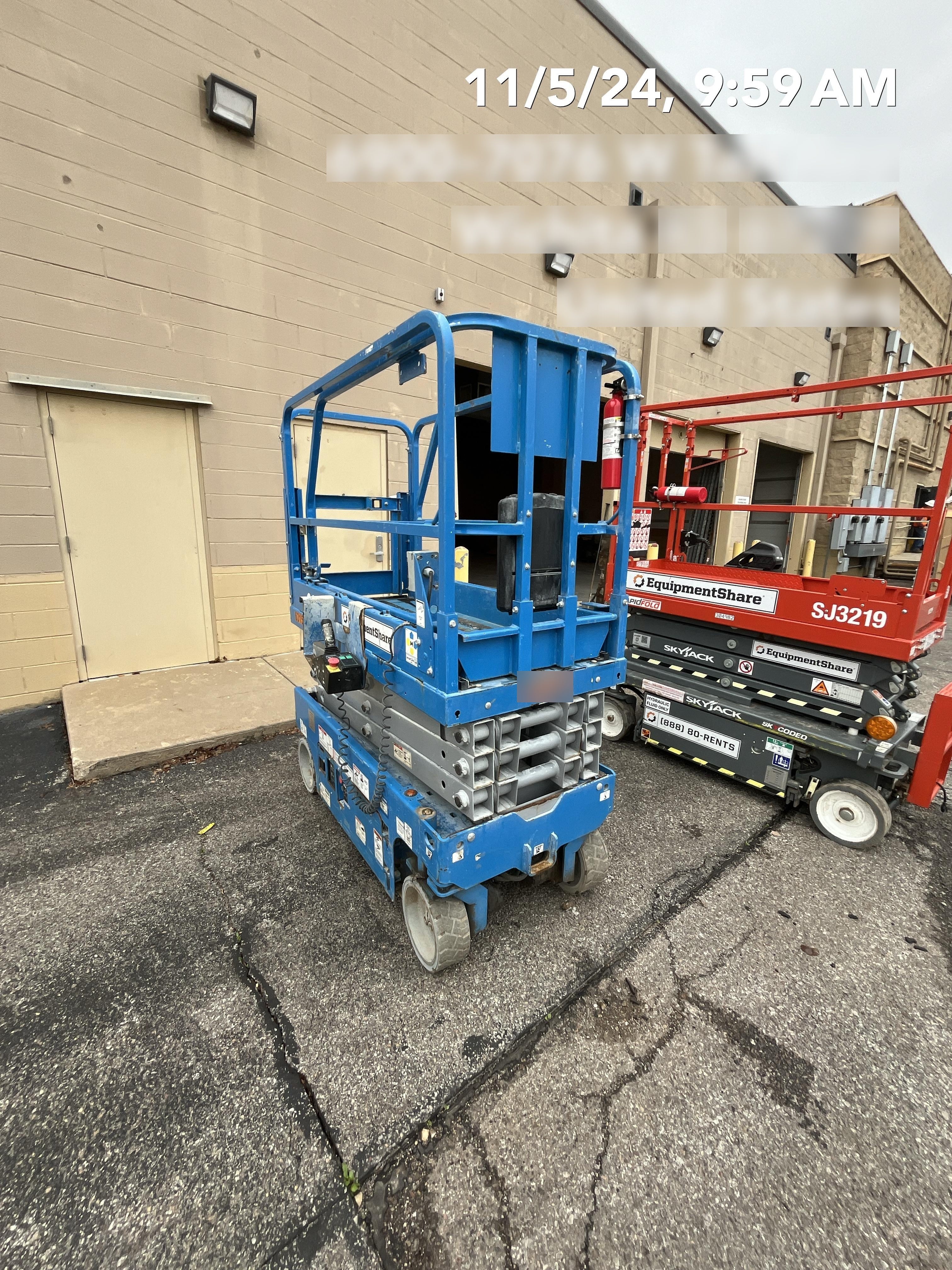 2020 Genie GS-1930 Solid Non Marking Tires, Beacon, Folding rails with half height swing gate
