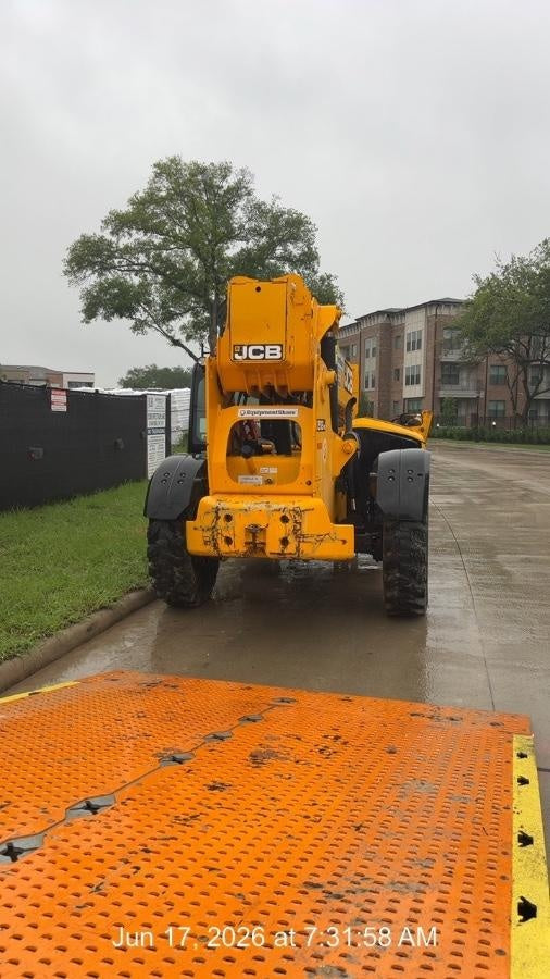 2021 JCB 512-56