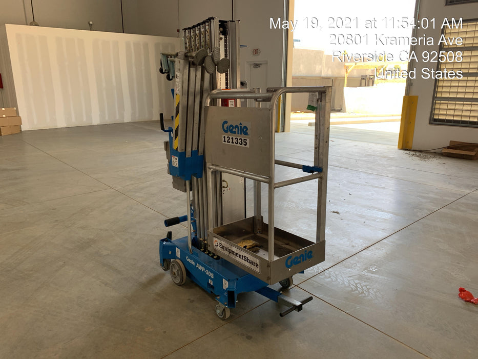 2020 GENIE AWP-30S