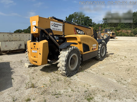 2021 SANY STH1056