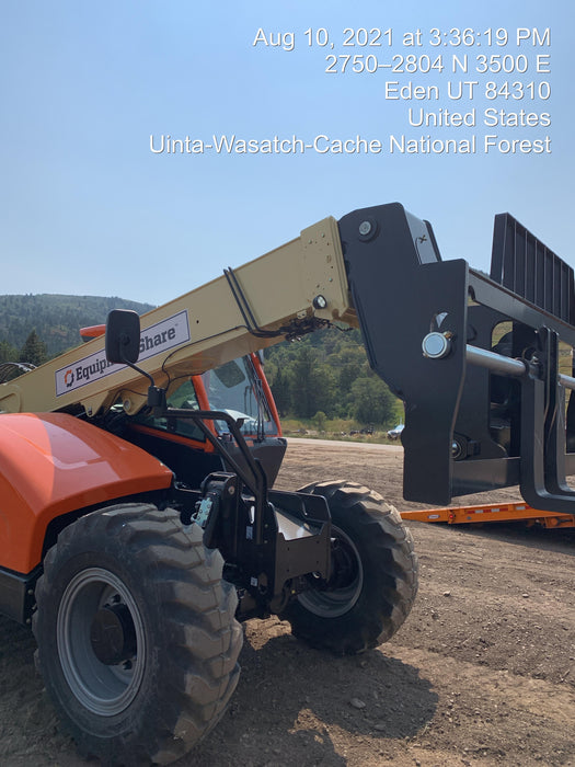 2021 JLG 1732