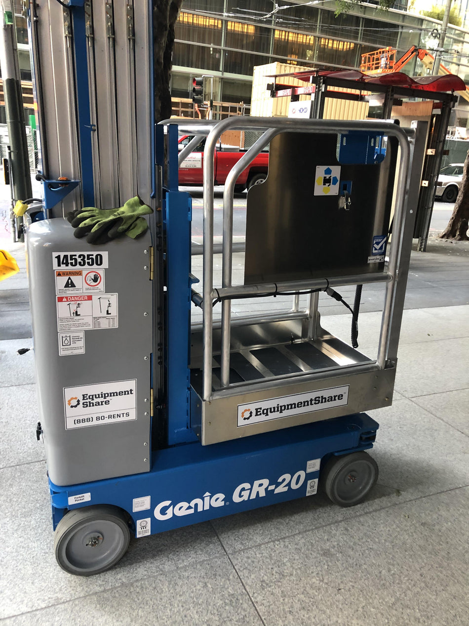 2021 GENIE GR-20