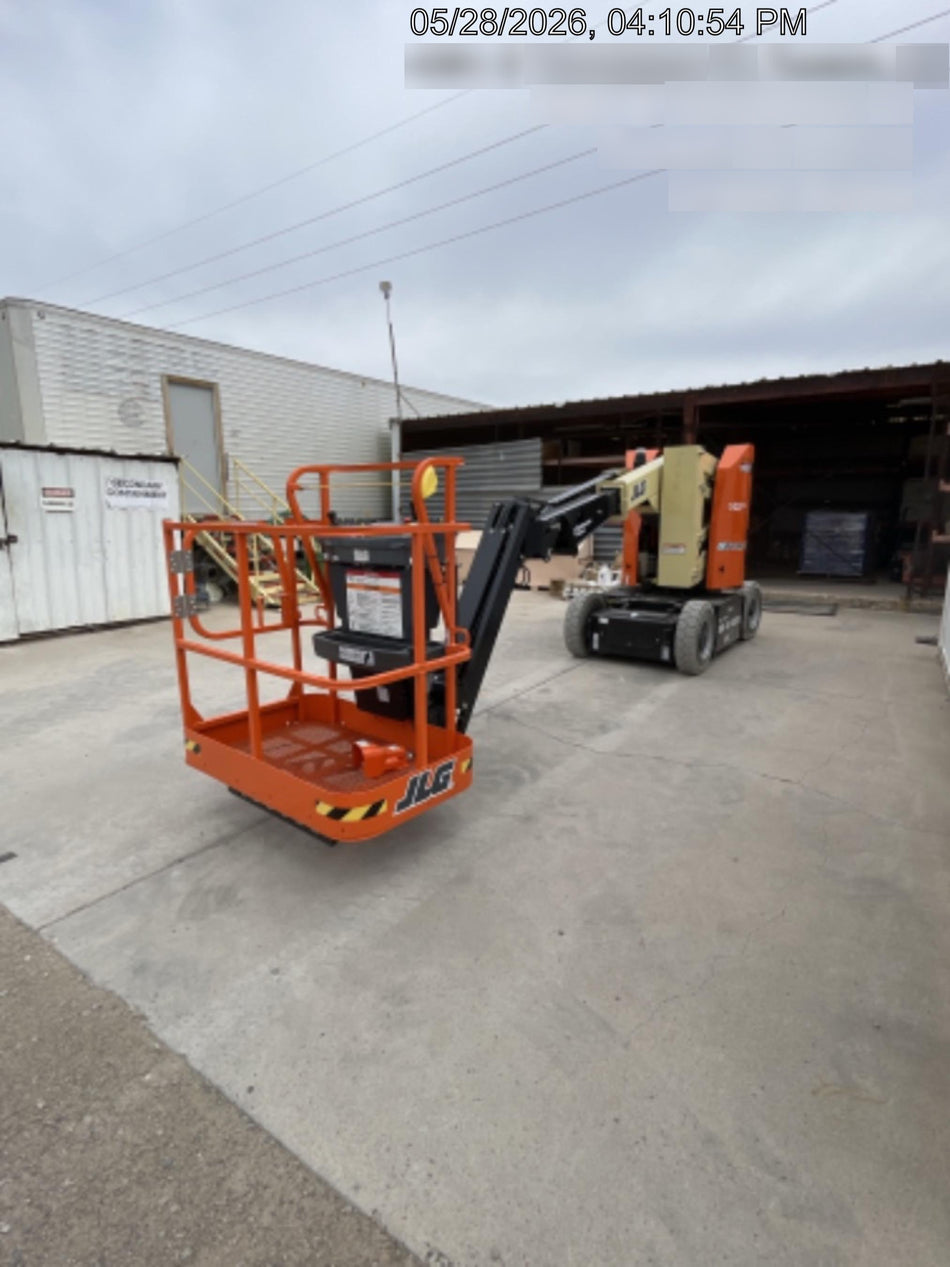2026 JLG E300AJP